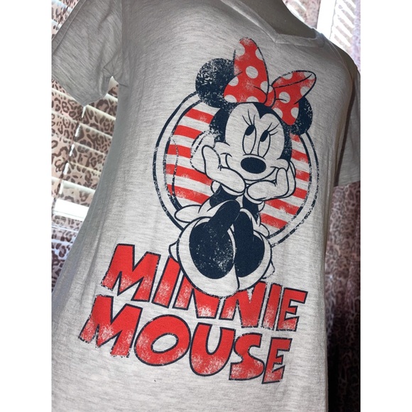 Red & Gray Disney Minnie Mouse Tee ❤️ - Picture 8 of 17